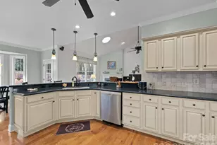 188 Solomon's Cove Rd, Flat Rock, NC 28731 - Photo 26