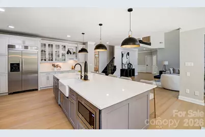 8707 Fairview Road, Charlotte, NC 28226 - Photo 10