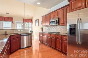 8124 Oratorio Pl, Charlotte, NC 28270 - Photo 12