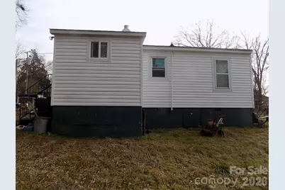 415 S Maple Street S, Dallas, NC 28034 - Photo 4