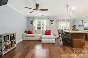 4566 Antelope Ln, Charlotte, NC 28269 - Photo 8