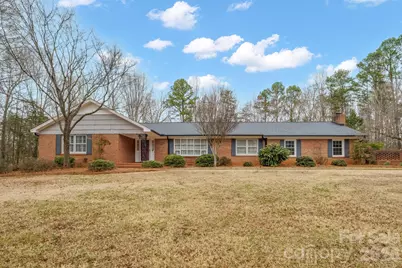 333 Sandy Ford Road, Mount Holly, NC 28120 - Photo 2
