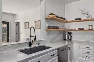 35 White Ash Dr, Asheville, NC 28803 - Photo 10