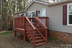 3013 Bonnie Ln, Hildebran, NC 28637 - Photo 6