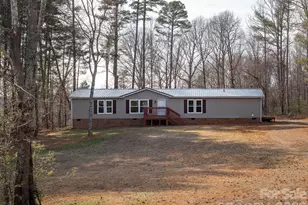 3013 Bonnie Ln, Hildebran, NC 28637 - Photo 1