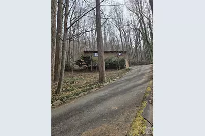 8 Shadywood Circle, Asheville, NC 28803 - Photo 14