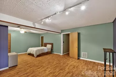 8 Shadywood Circle, Asheville, NC 28803 - Photo 14