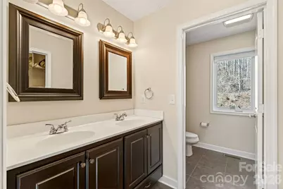 741 Blue Ridge Drive N, Marion, NC 28752 - Photo 20