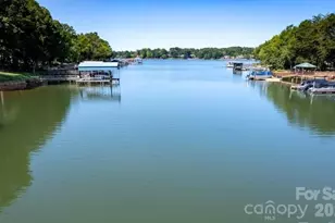 132 Malibu Rd, Mooresville, NC 28117 - Photo 2