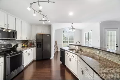 6909 Kersfield Place, Mint Hill, NC 28227 - Photo 14