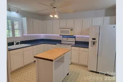 107 Forrest Glenn Court, King, NC 27021 - Photo 38