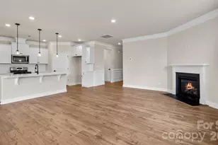 662 River Btm Rd, Fletcher, NC 28732 - Photo 8