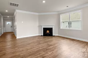 662 River Btm Rd, Fletcher, NC 28732 - Photo 10