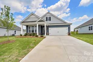 662 River Btm Rd, Fletcher, NC 28732 - Photo 1