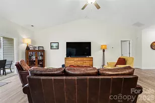 115 Tradesmen Trl, Troutman, NC 28166 - Photo 8