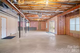 105 Fairway Knoll Dr, Hendersonville, NC 28739 - Photo 42