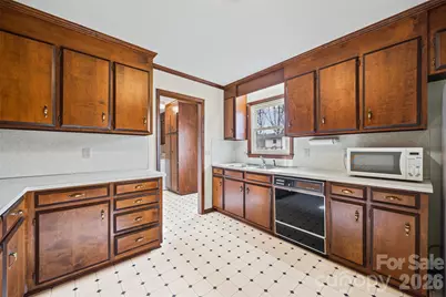 126 Oakside Drive, Harrisburg, NC 28075 - Photo 6