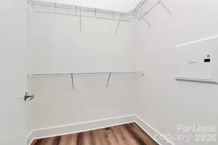 215 Pine Street N, Charlotte, NC 28202 - Photo 12