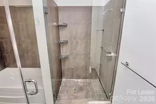 215 Pine Street N, Charlotte, NC 28202 - Photo 26