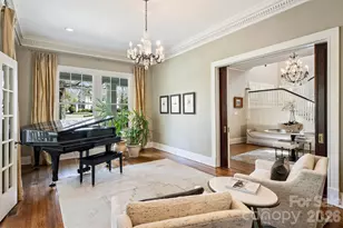 1136 Queens Rd, Charlotte, NC 28207 - Photo 8