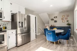 1933 Bentley Pl, Charlotte, NC 28205 - Photo 8