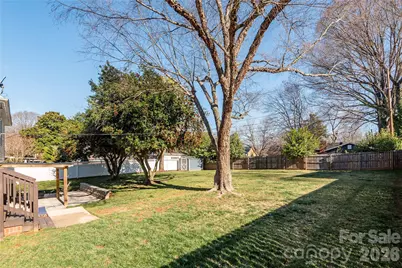 1933 Bentley Place, Charlotte, NC 28205 - Photo 22