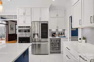 1015 Chelsea Pl, Matthews, NC 28105 - Photo 8