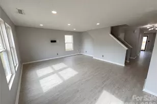 1911 Almond Hills Dr, Charlotte, NC 28262 - Photo 10