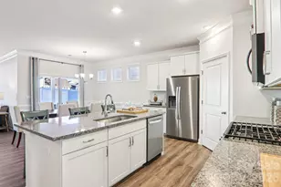 648 River Btm Rd, Fletcher, NC 28792 - Photo 4