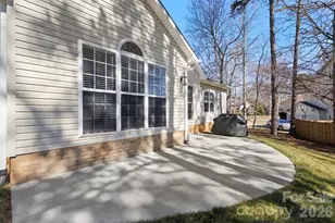 7526 Sedgebrook Dr E, Lowesville, NC 28164 - Photo 32