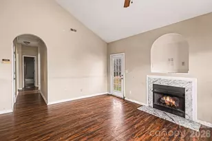 6648 Hampton Way Dr, Charlotte, NC 28213 - Photo 4