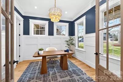 1718 Seifert Circle, Charlotte, NC 28205 - Photo 10