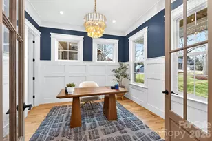 1718 Seifert Cir, Charlotte, NC 28205 - Photo 10