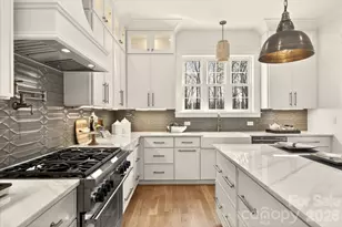 1718 Seifert Cir, Charlotte, NC 28205 - Photo 18