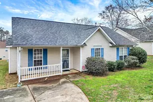 1236 Autumn Breeze Ct, Rock Hill, SC 29732 - Photo 2