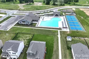 624 River Btm Rd, Fletcher, NC 28792 - Photo 2