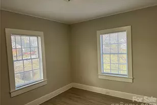 351 Old Centergrove Rd, Kannapolis, NC 28083 - Photo 6