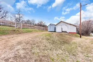 654 Main St SW, Concord, NC 28027 - Photo 36