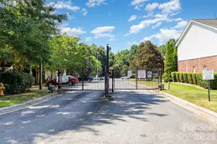 2108 Sardony Ln, Charlotte, NC 28213 - Photo 18