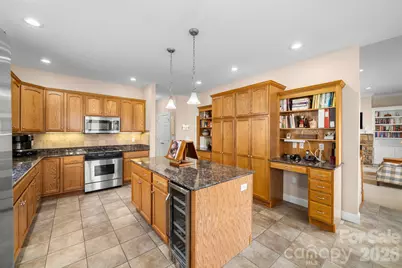 1410 Mountain Meadow Drive, Hendersonville, NC 28739 - Photo 16