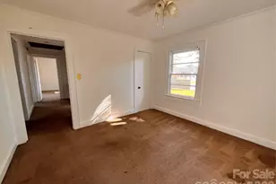 704 McAdenville Rd, Lowell, NC 28098 - Photo 8