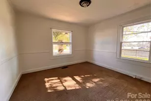 704 McAdenville Rd, Lowell, NC 28098 - Photo 6