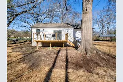 1325 W Nc Hwy 150 Highway, Lincolnton, NC 28092 - Photo 2