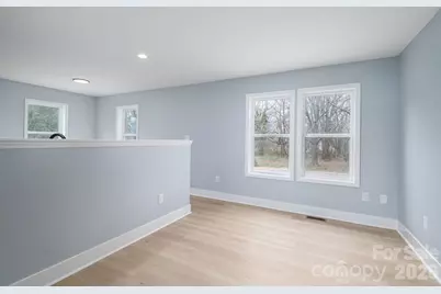 1010 E Catawba Street, Lincolnton, NC 28092 - Photo 8
