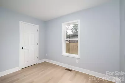 1010 E Catawba Street, Lincolnton, NC 28092 - Photo 24