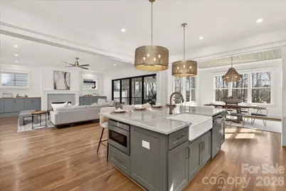 1714 Seifert Circle, Charlotte, NC 28205 - Photo 2