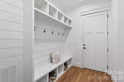 1714 Seifert Circle, Charlotte, NC 28205 - Photo 16