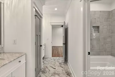 1714 Seifert Circle, Charlotte, NC 28205 - Photo 32