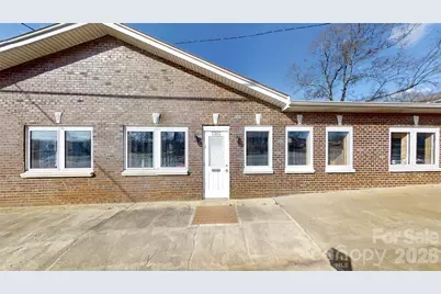 2303 E Main Street, Lincolnton, NC 28092 - Photo 8
