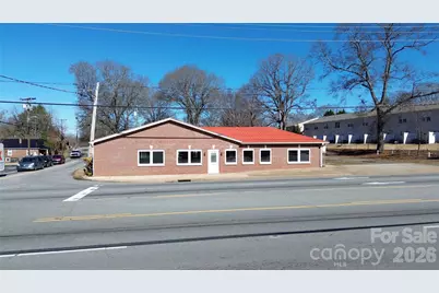 2303 E Main Street, Lincolnton, NC 28092 - Photo 2